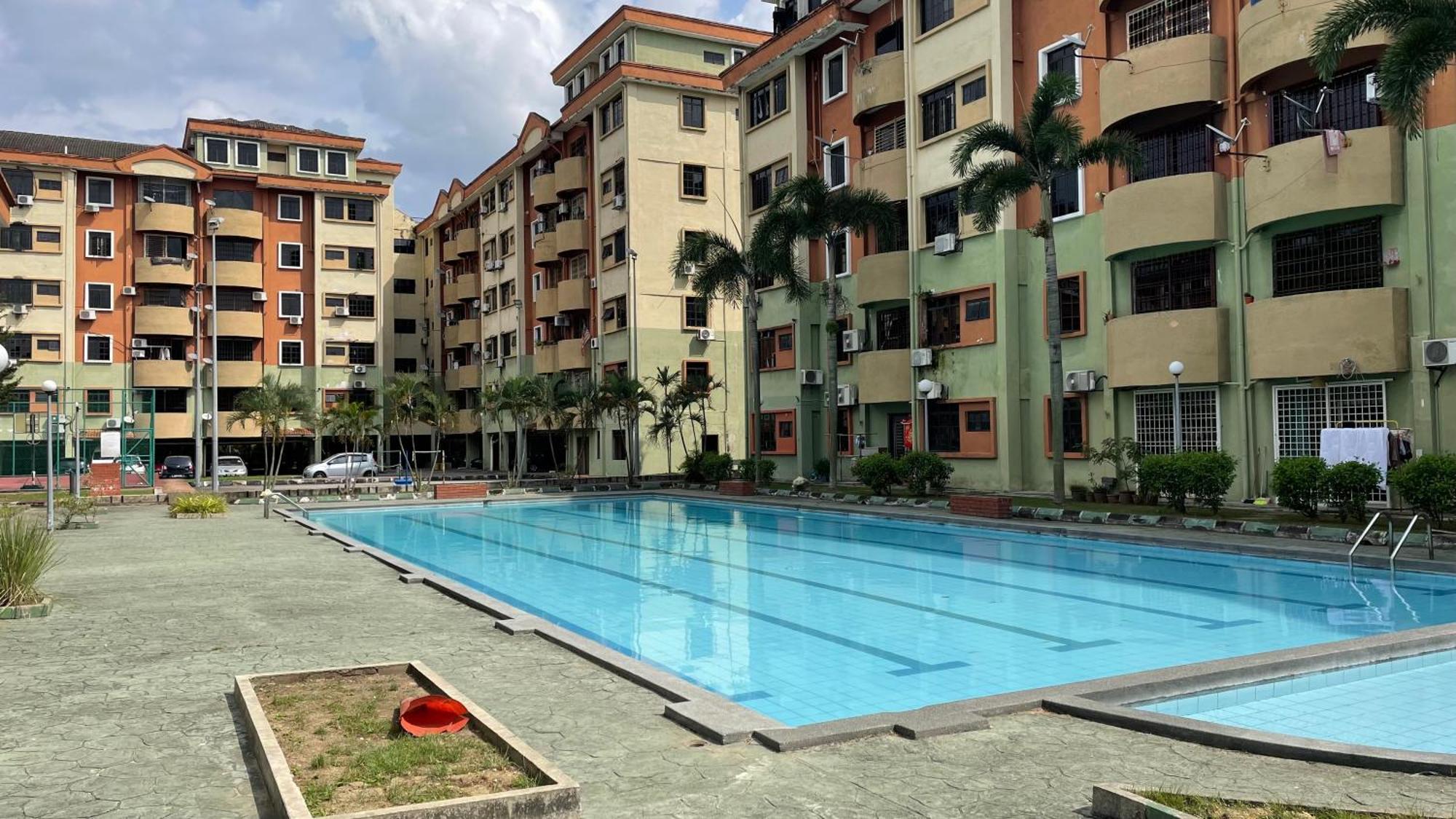 Puteh Homestay Shah Alam Exterior photo